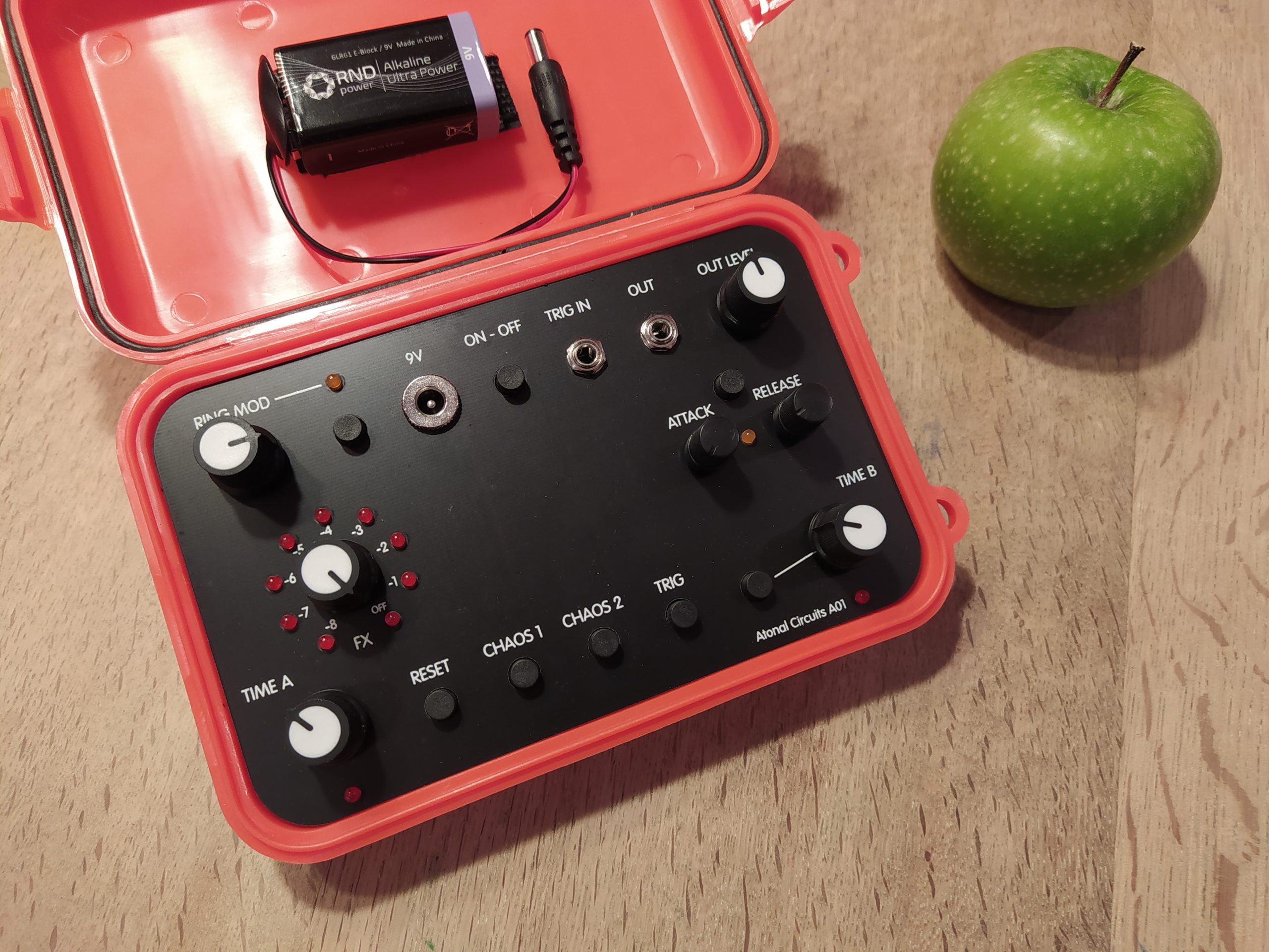Atonal Circuits Glitch Noise Generator